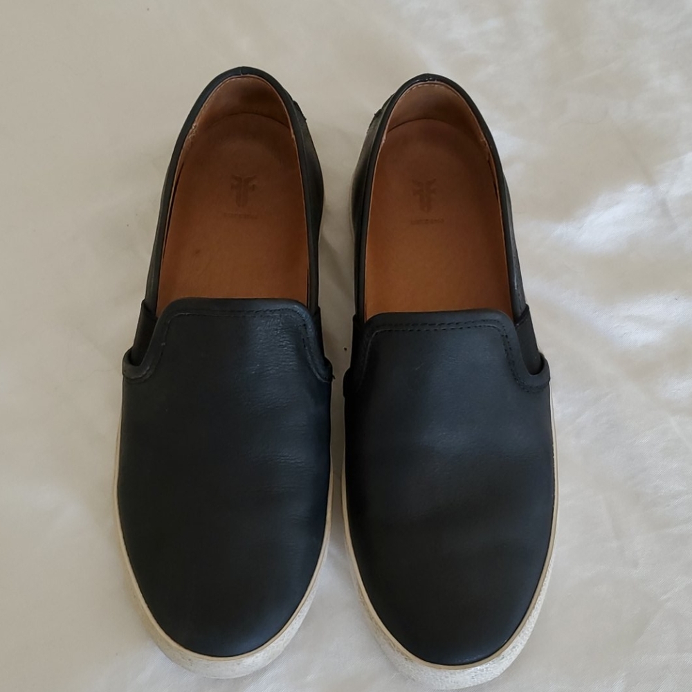 Frye Ivy slip ons